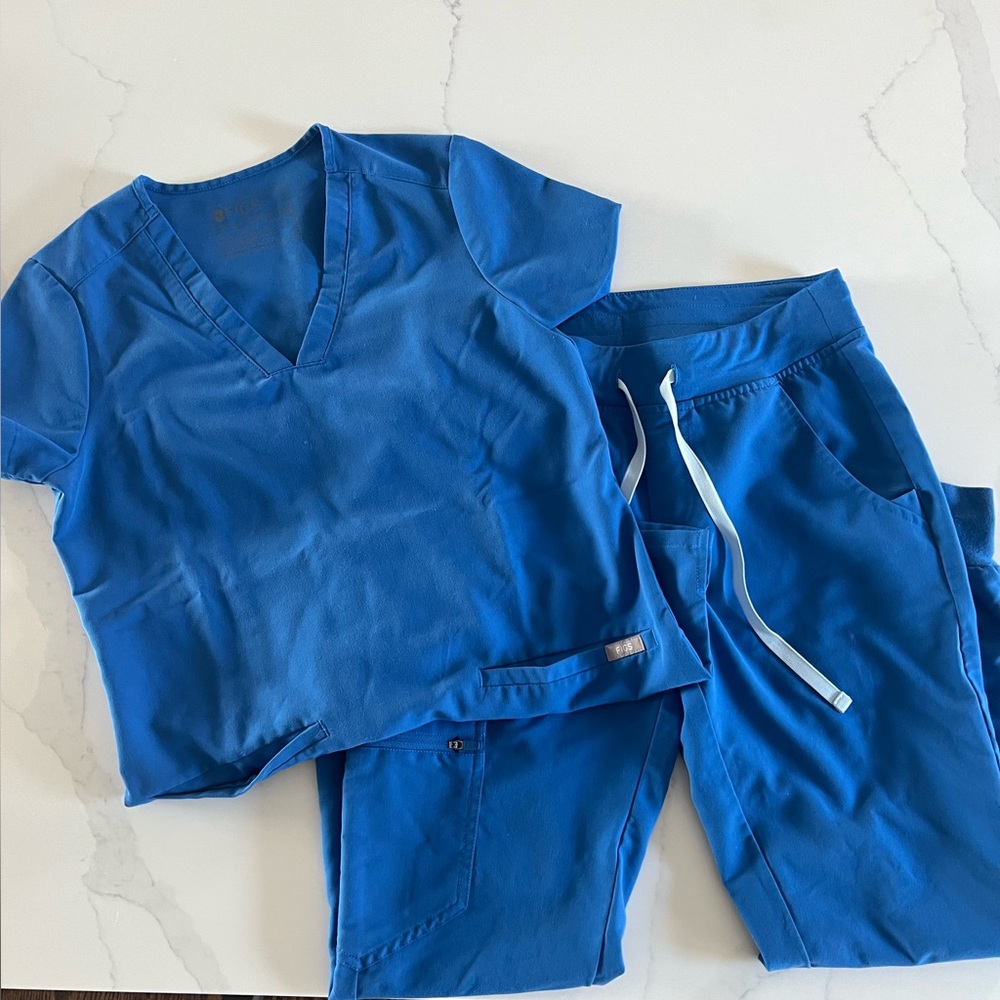 FIGS scrubs set, Royal Blue